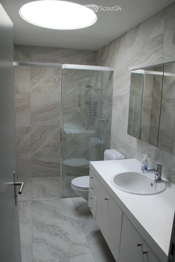 Immobilie in Herrenschwanden - Exklusive 2.5-Zimmer resp.  4.5 Zimmer  - Loft - Attikawohnung in Herrenschwanden  mit  Fernsicht - Bild 6