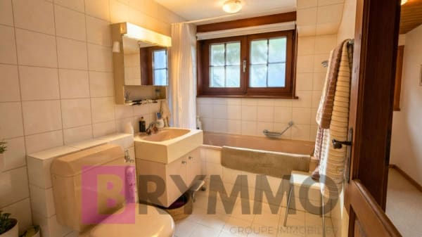 Immobilie in Carrouge Vd - Villa familiale, vue Moléson, garage double, sérénité et panorama, au cœur du Jorat - Bild 12