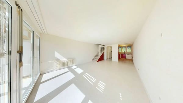 Immobilie in Eschlikon Tg - Wohnen auf zwei Ebenen! Charmante 3.5 Zimmer Maisonette mit Blick ins Grüne - Bild 1