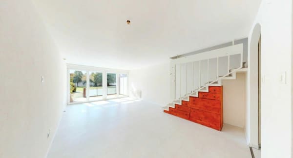 Immobilie in Eschlikon Tg - Wohnen auf zwei Ebenen! Charmante 3.5 Zimmer Maisonette mit Blick ins Grüne - Bild 3