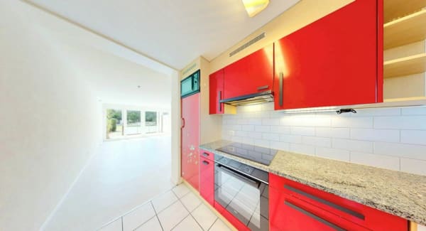Immobilie in Eschlikon Tg - Wohnen auf zwei Ebenen! Charmante 3.5 Zimmer Maisonette mit Blick ins Grüne - Bild 4