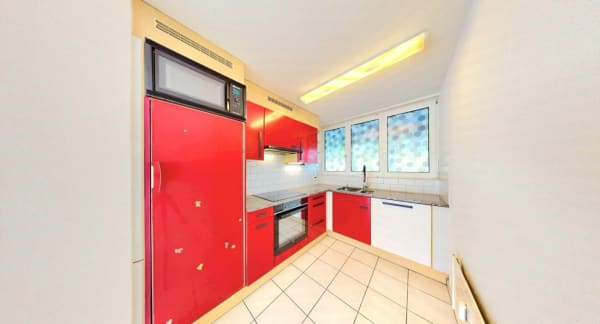 Immobilie in Eschlikon Tg - Wohnen auf zwei Ebenen! Charmante 3.5 Zimmer Maisonette mit Blick ins Grüne - Bild 5
