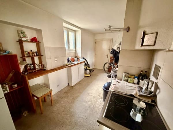 Immobilie in Nuglar - Mehr als nur ein Haus: Bauernhaus mit Scheune und unbegrenzten Möglichkeiten - Bild 2