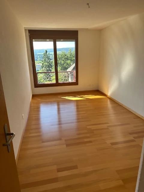 Immobilie in Grossaffoltern - 5,5-Zimmer Reiheneckhaus mit Weite, Licht und PrivatsphÃ¤hre in Grossaffoltern - Bild 5