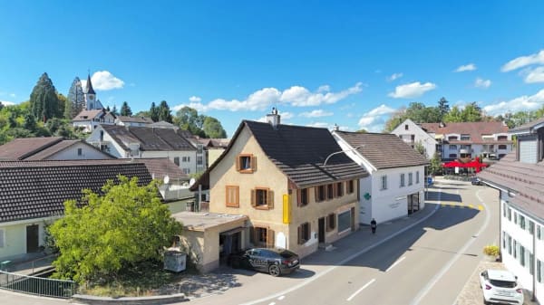 Immobilie in Möhlin - WOHNEN AM BACH - GROSSZÜGIGER GRUNDRISS - Bild 0