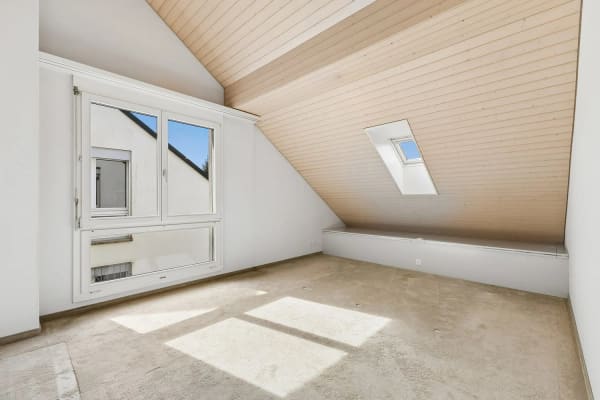 Immobilie in Stallikon - 5.5-Zimmer - Maisonette Terrassenwohnung mit 51 m2 Terrasse und 315 m2 Gartenanteil - Bild 11