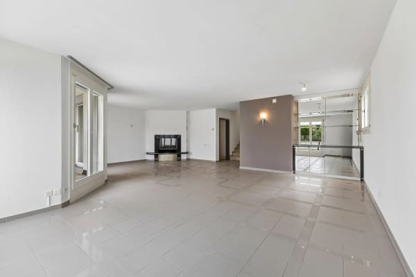 Immobilie in Stallikon - 5.5-Zimmer - Maisonette Terrassenwohnung mit 51 m2 Terrasse und 315 m2 Gartenanteil - Bild 4