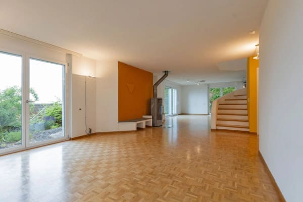 Immobilie in Farnern - Freistehendes 5.5-Zimmer Einfamilienhaus mit Weitsicht bis zu den Alpen - Bild 14