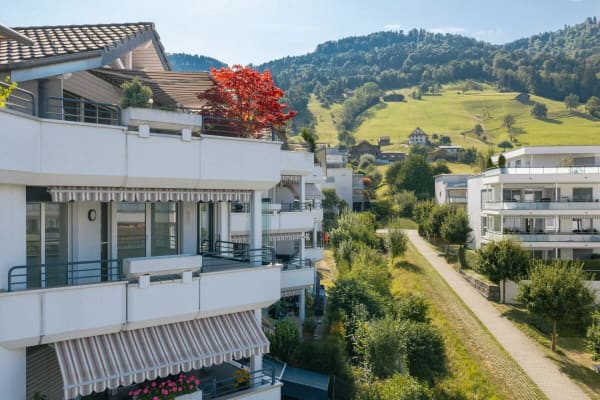 Immobilie in Root - Attraktive Eigentumswohnung mit Balkon und Weitsicht ins Grüne - Bild 0