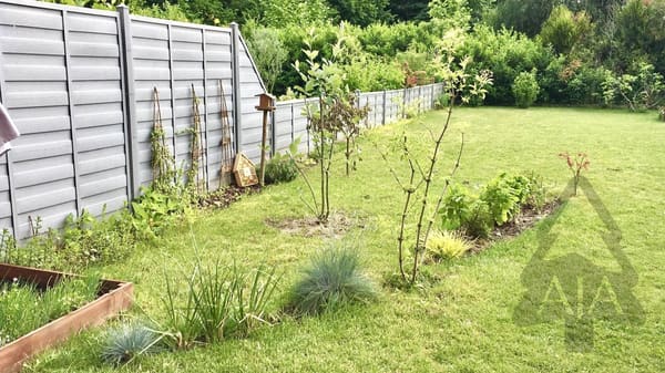 Immobilie in Cudrefin - Cudrefin (à deux pas du Lac), très belle villa mitoyenne de 5,5 pièces avec jardin - Bild 3