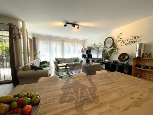 Immobilie in Cudrefin - Cudrefin (à deux pas du Lac), très belle villa mitoyenne de 5,5 pièces avec jardin - Bild 9