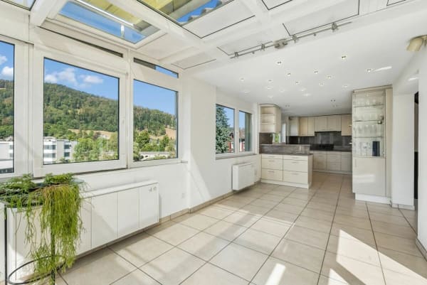Immobilie in Lichtensteig - 6.5-Zimmer-Einfamilienhaus mit Aussicht und Gestaltungspotenzial - Bild 3