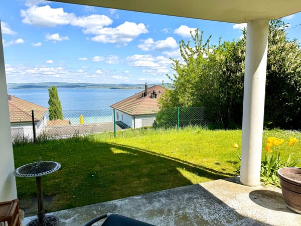 Immobilie in Berlingen - 5-Zi.-Maisonette-Wohnung mit Wiesenanteil und Terrasse und traumhafter unverbaubarer Seesicht - Bild 3