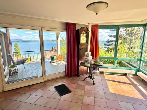 Immobilie in Berlingen - 5-Zi.-Maisonette-Wohnung mit Wiesenanteil und Terrasse und traumhafter unverbaubarer Seesicht - Bild 5