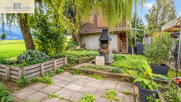 Immobilie in Faulensee - Ein Haus voller Möglichkeiten: Garten & Stöckli in Faulensee - Bild 2