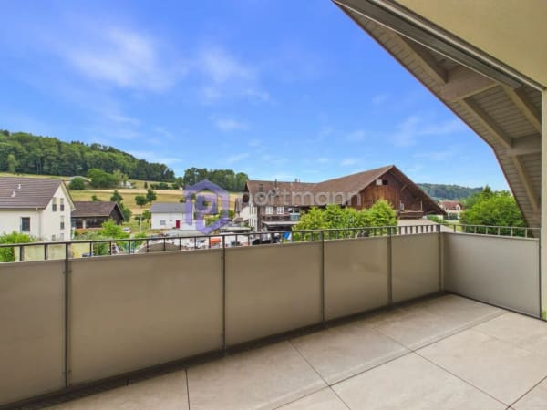 Immobilie in Waltenschwil - Helle 4,5-Zi-Dach-Wohnung mit Direktzugang in den Estrich mit Tageslicht - Bild 12