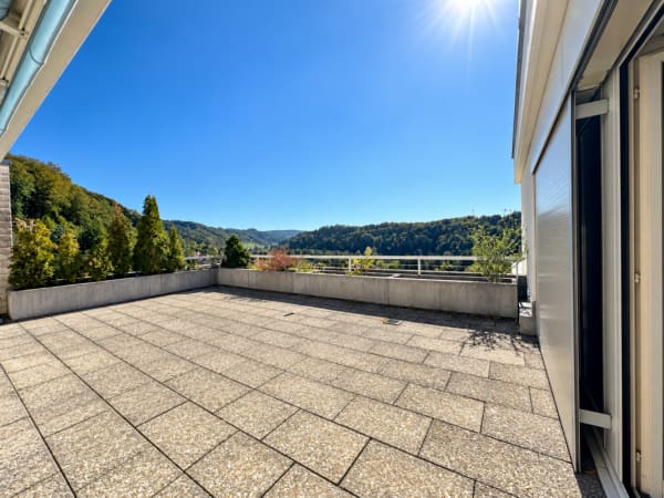 Immobilie in Stallikon - FAMILIENLEBEN MIT WEITBLICK - GROSSZÜGIG WOHNEN AUF ZWEI EBENEN - Bild 16