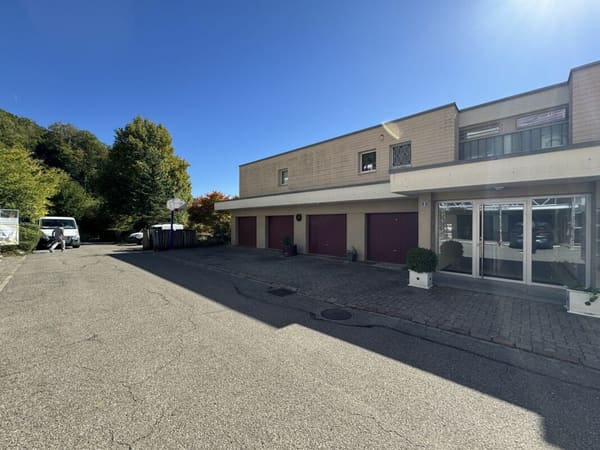Immobilie in Stallikon - FAMILIENLEBEN MIT WEITBLICK - GROSSZÜGIG WOHNEN AUF ZWEI EBENEN - Bild 2