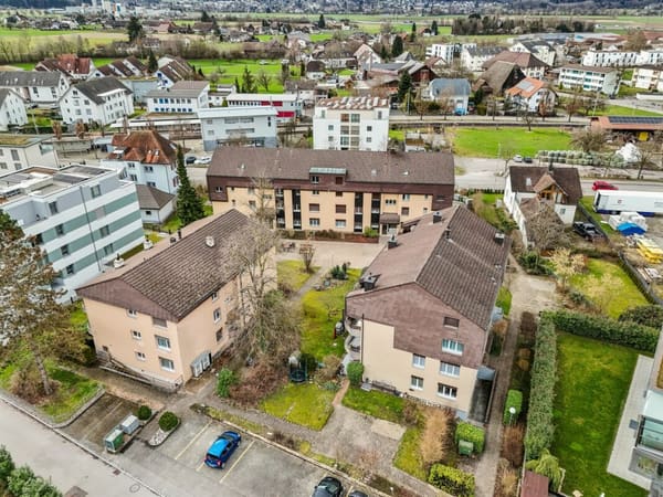 Immobilie in Muhen - ZENTRAL, MODERN UND VOLLER CHARME - Bild 1