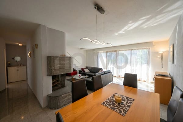 Immobilie in Glattfelden - Zwei Etagen, ein Zuhause  charmante Familienwohnung - Bild 0