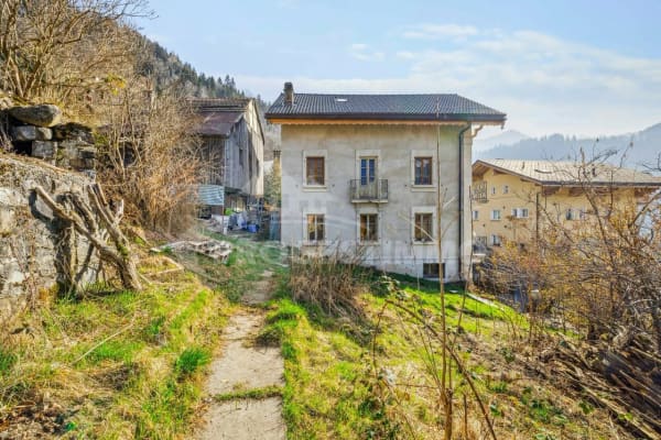 Immobilie in Le Sépey - EXCEPTIONNEL - GRANDE MAISON A RENOVER - Bild 1