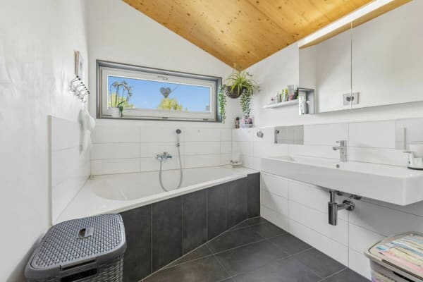 Immobilie in Courgevaux - Modernes und familienfreundliches 5.5-Zimmer-Einfamilienhaus - Bild 7