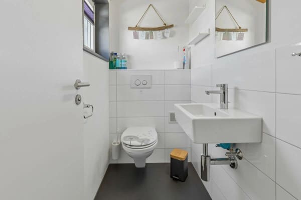 Immobilie in Courgevaux - Modernes und familienfreundliches 5.5-Zimmer-Einfamilienhaus - Bild 8