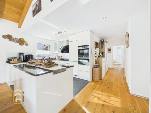 Immobilie in Stalden - Duplex-Dachwohnung (182m2) mit traumhafter Aussicht - Bild 2