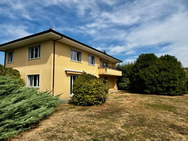 Immobilie in Villars-ste-croix - Superbe maison de caractère avec un appartement indépendant - Bild 0