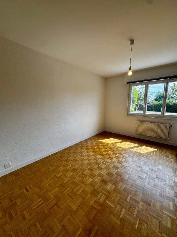 Immobilie in Villars-ste-croix - Superbe maison de caractère avec un appartement indépendant - Bild 23
