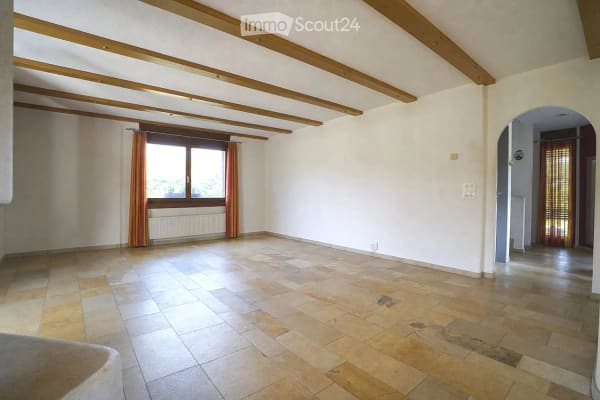 Immobilie in Lüterkofen - 61/2-Zimmer-Einfamilienhaus mit viel Potential - Bild 3