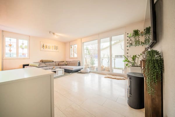 Immobilie in Breitenbach - Erschwingliche 4.5-Zimmer-Wohnung inkl. Einstellhallenplatz - Bild 2