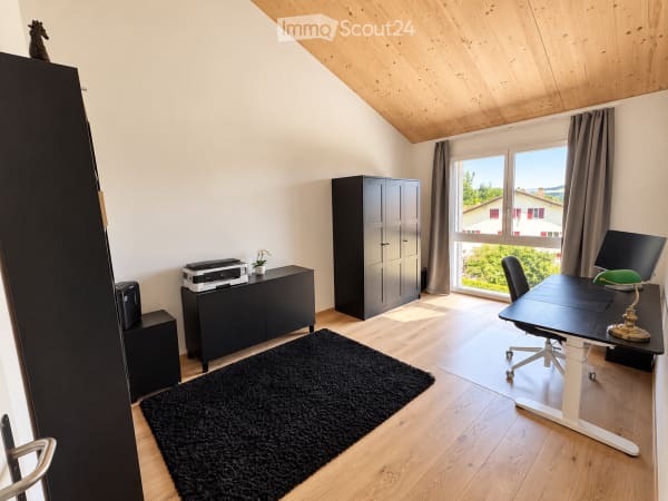 Immobilie in Frauenkappelen - Neuwertig am Waldrand â€“ 5.5-Zimmer-Haus mit Garten & Doppelgarage - Bild 5