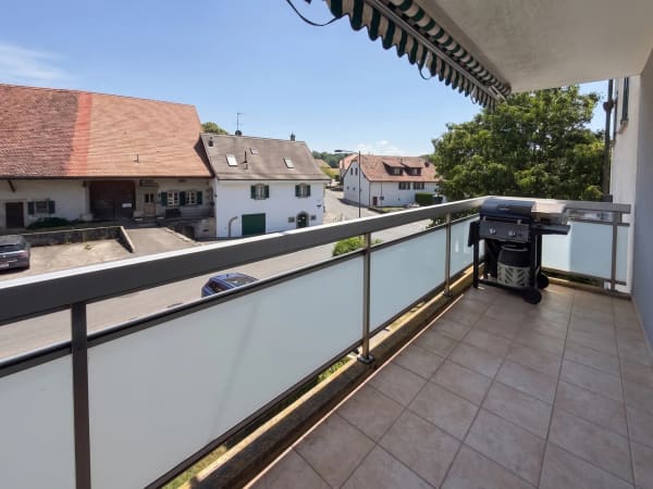 Immobilie in Villars-tiercelin - Appartement loué de 2.5 pièces avec balcon au coeur du village - Bild 2