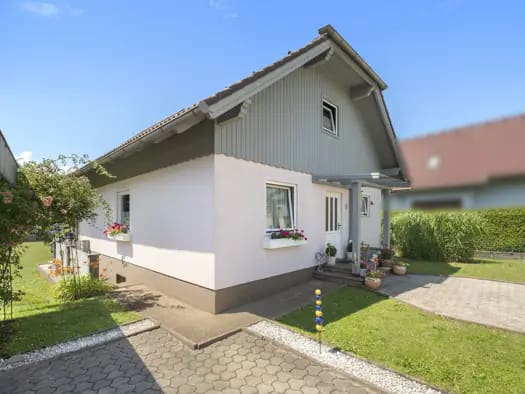 Immobilie in St. Magdalen - Einfamilienhaus zum Kauf - Villach - 299.000 € - 3 Zimmer, 74 m², 786 m² Grundstück - Bild 1