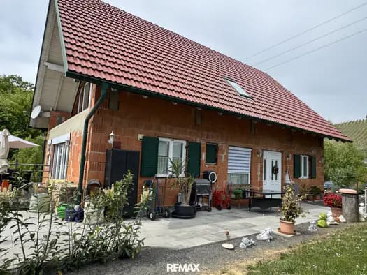 Immobilie in Klöch - Einfamilienhaus zum Kauf - Klöch - 338.000 € - 5,5 Zimmer, 193 m², 1.500 m² Grundstück - Bild 1