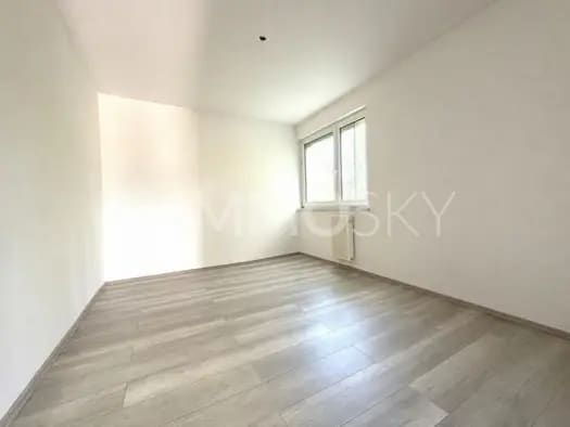 Immobilie in Bergheim - Wohnung zum Kauf - Bergheim - 299.000 € - 3 Zimmer, 54 m², 2. Geschoss - Bild 2