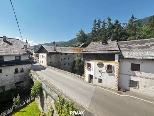 Immobilie in Mauterndorf - Haus zum Kauf - Mauterndorf - 1.500.000 € - 9 Zimmer, 320 m², 702 m² Grundstück - Bild 1