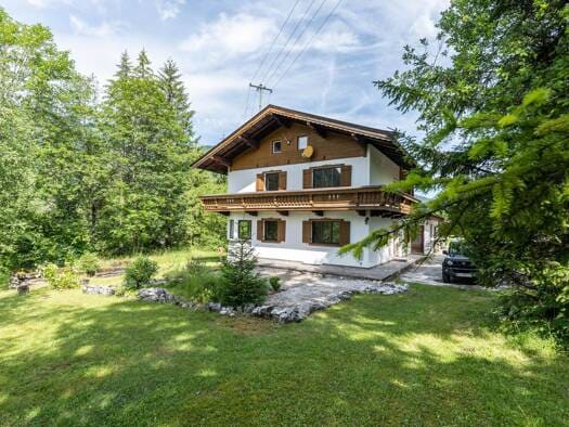 Immobilie in St. Ulrich am Pillersee - Einfamilienhaus zum Kauf - St. Ulrich am Pillersee - 695.000 € - 6 Zimmer, 160 m², 1.191 m² Grundstück - Bild 0