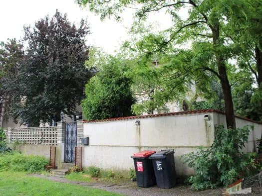 Immobilie in Enzersdorf an der Fischa - Einfamilienhaus zum Kauf - Enzersdorf an der Fischa - 1.490.000 € - 9 Zimmer, 498 m², 2.284 m² Grundstück - Bild 2