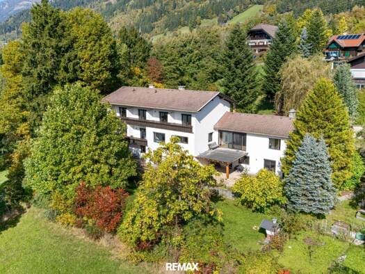 Immobilie in Millstatt am See - Mehrfamilienhaus zum Kauf - Millstatt am See - 1.650.000 € - 19 Zimmer, 411,3 m², 2.798 m² Grundstück - Bild 1
