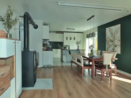 Immobilie in Klosterneuburg - Haus zum Kauf - Klosterneuburg - 349.000 € - 4 Zimmer, 130 m², 940 m² Grundstück - Bild 0