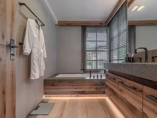 Immobilie in Aurach bei Kitzbühel - Haus zum Kauf - Aurach bei Kitzbühel - 7.500.000 € - 6 Zimmer, 303 m², 587 m² Grundstück - Bild 2