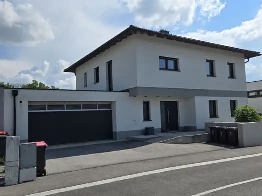 Immobilie in Wolfsbach - Einfamilienhaus zum Kauf - Wolfsbach - 625.000 € - 14 Zimmer, 180 m², 860 m² Grundstück - Bild 0