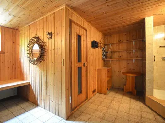 Immobilie in Ossiach - Einfamilienhaus zum Kauf - Ossiach - 980.000 € - 9 Zimmer, 240 m², 1.600 m² Grundstück - Bild 2