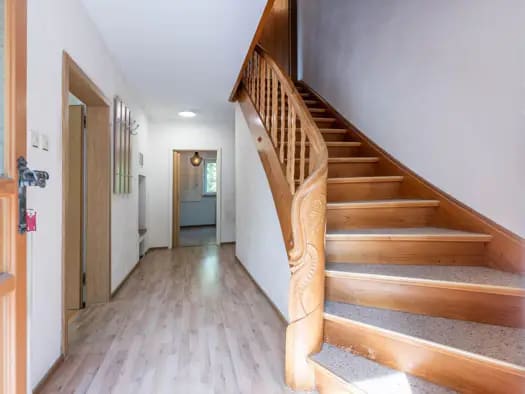 Immobilie in St. Ulrich am Pillersee - Einfamilienhaus zum Kauf - St. Ulrich am Pillersee - 690.000 € - 6 Zimmer, 160 m², 1.191 m² Grundstück - Bild 2