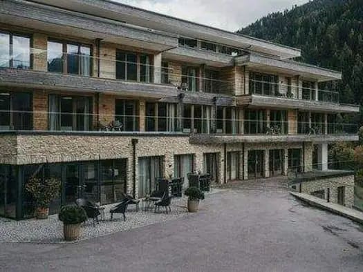 Immobilie in St Anton - Penthouse zum Kauf - St Anton - 650.000 € - 3 Zimmer, 84 m², Geschoss 4/4, frei ab sofort - Bild 0