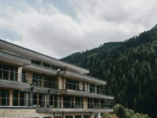 Immobilie in St Anton am Arlberg - Terrassenwohnung zum Kauf - St Anton am Arlberg - 750.000 € - 4 Zimmer, 119 m², 1 Geschosse, frei ab sofort - Bild 0