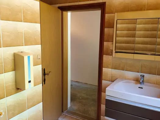 Immobilie in Bad Bleiberg - Einfamilienhaus zum Kauf - Bad Bleiberg - 169.000 € - 6 Zimmer, 136 m², 1.119 m² Grundstück, frei ab sofort - Bild 2