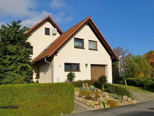 Immobilie in Riedegg - Mehrfamilienhaus zum Kauf - Roppen - 355.000 € - 7 Zimmer, 174,8 m², 780,1 m² Grundstück - Bild 0